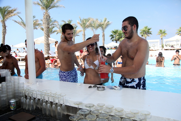 Riviera on Sunday 